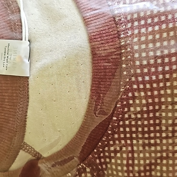 MARINE layer Reversible Raglan Top in Rust/Natural - Picture 5 of 5